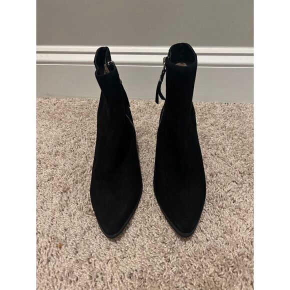 NEW Michael Kors Black Suede Pointed Toe Ankle Bootie Boots 7M - Picture 2 of 6